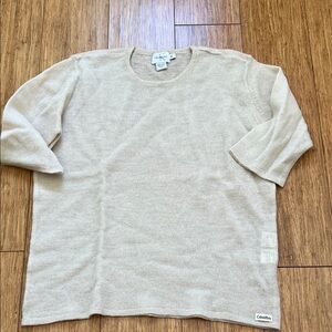 NWOT Calvin Klein Very Lightweight Crewneck Sweater Top
